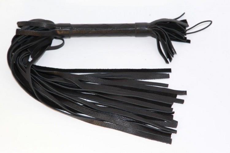Чёрная плетка из натуральной кожи - 45 см. от БДСМ Арсенал