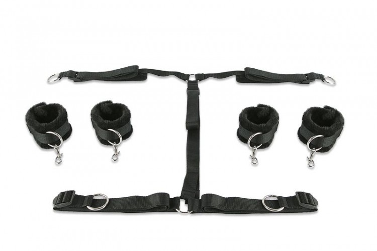 Набор чёрных фиксаторов для рук и ног с мягкой подкладкой от Пикантные штучки