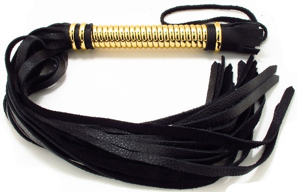 Чёрная кожаная плетка с золотистой рукоятью - 50 см. от БДСМ Арсенал