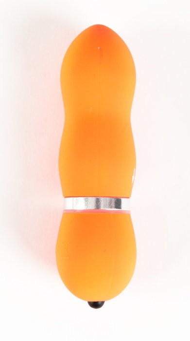 Оранжевый водонепроницаемый мини-вибратор - 10 см. от Sexus