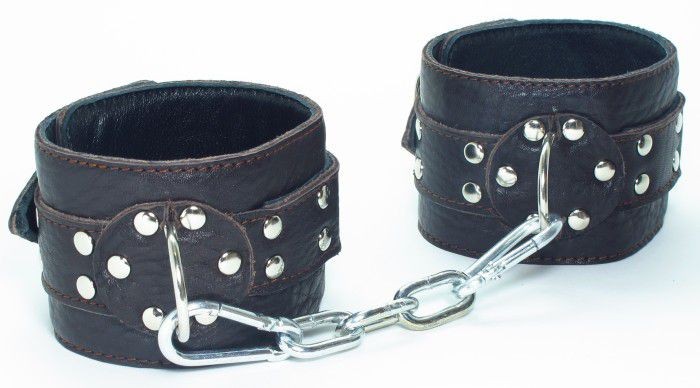 Кожаные наручники на металлической цепочке от БДСМ Арсенал